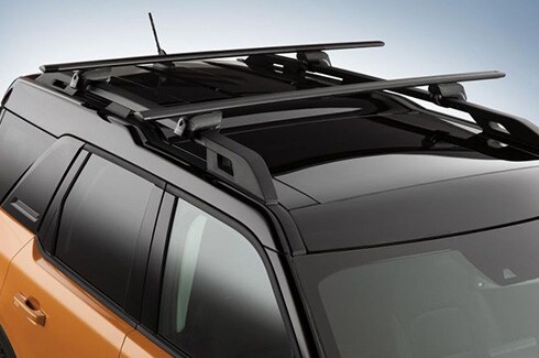 Descubre Accesorios Ford Bronco en PR, Parrillas y Transportadores Yakima Kit de Barra Transversal